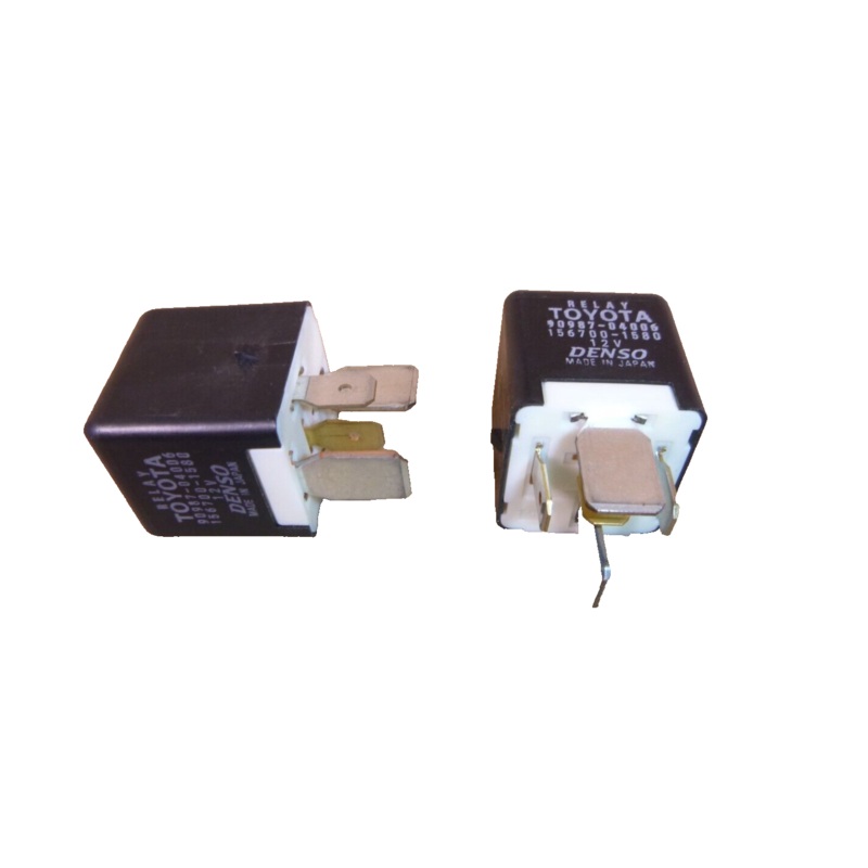2x OEM Toyota Denso 12V Relay 9098704010, 9098704006, 9008087031, 1567001580