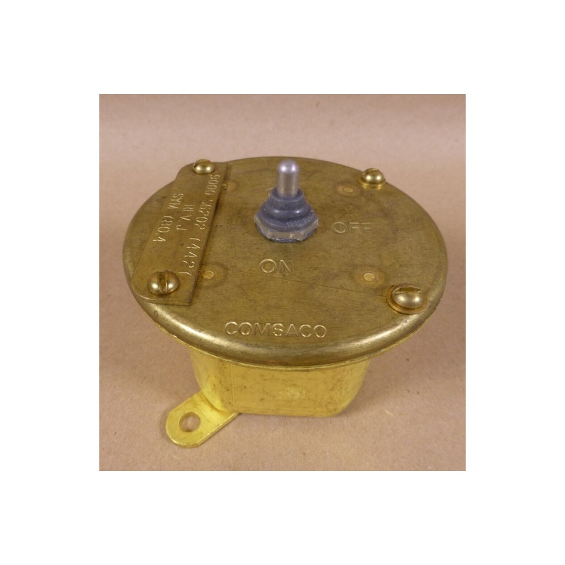 Naval Ships Toggle Switch 125VAC/125VDC , 9000-S6202-74427 , 5930-00-522-5646