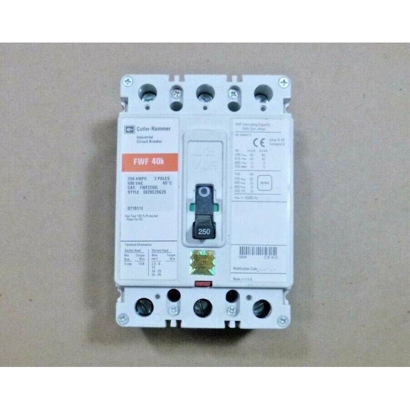 Cutler Hammer 250 Amp 3 Pole 690 Volt Molded Case Circuit Breaker FWF3250L – USA